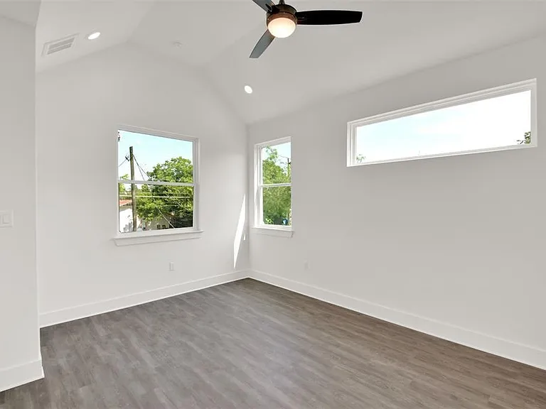 7603 Carver Ave #1-A — Photo 13