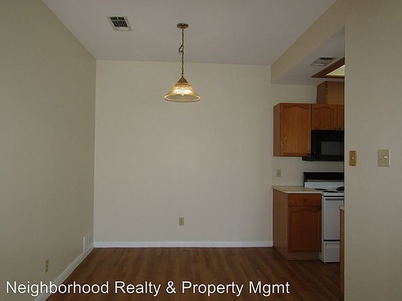 5th image of 500 Gregory Ct