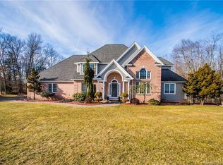 220 Speno Rdg, Rocky Hill, CT 06067