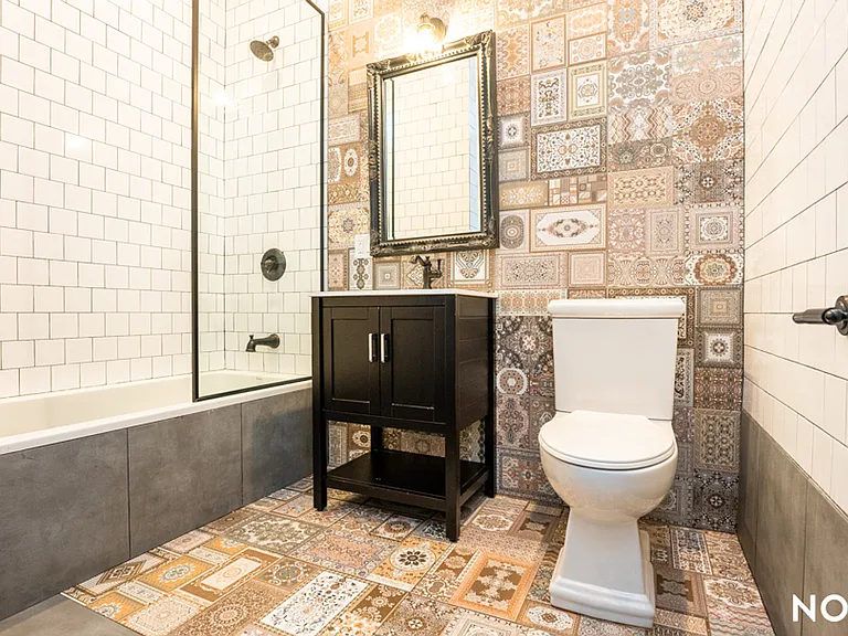 269 Meserole St #3B — Photo 11