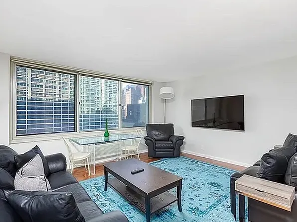 333 E 45th St APT 24F, New York, NY 10017