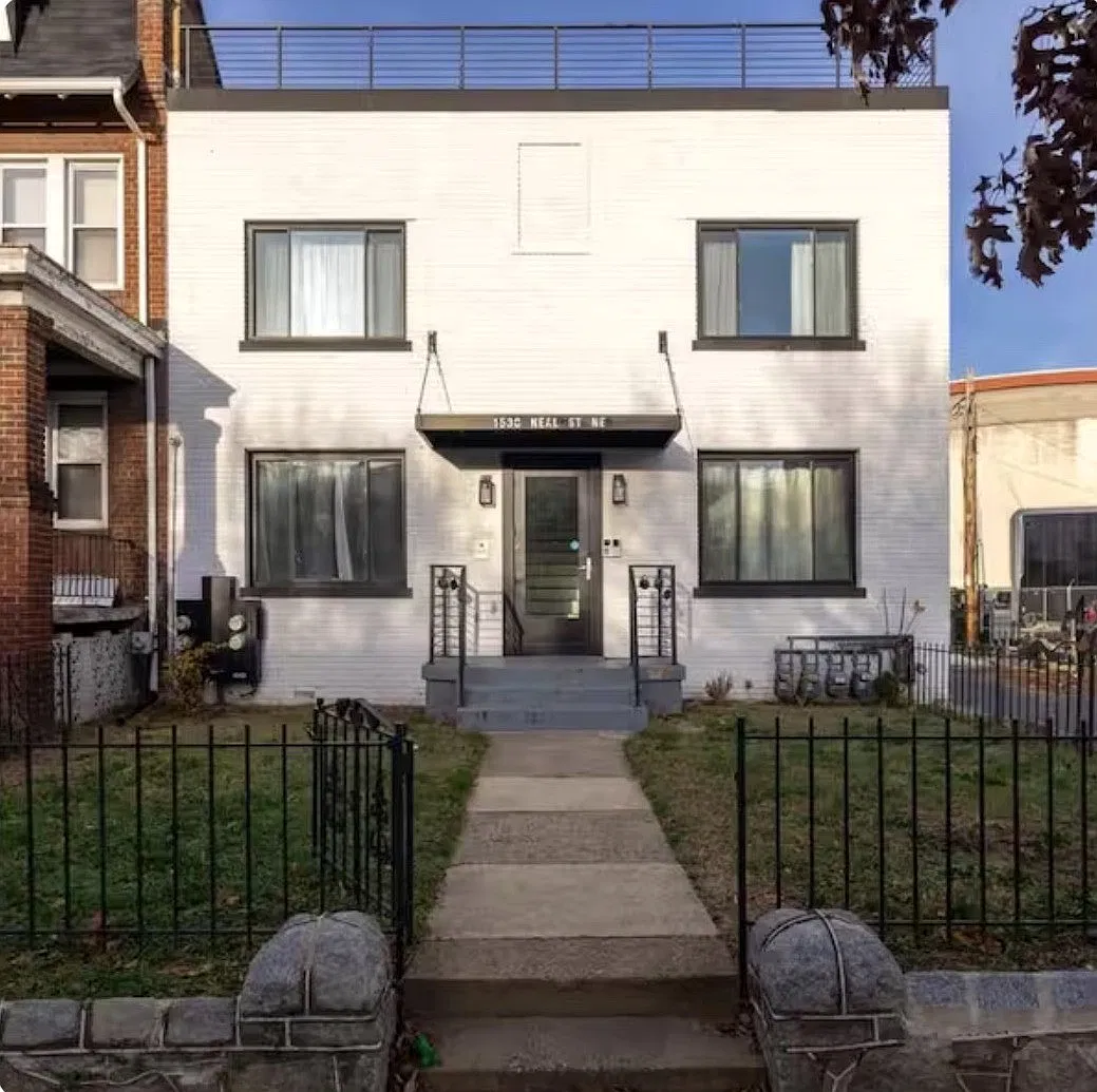 2 bed, 1100 sqft, $2,850 — Photo 1