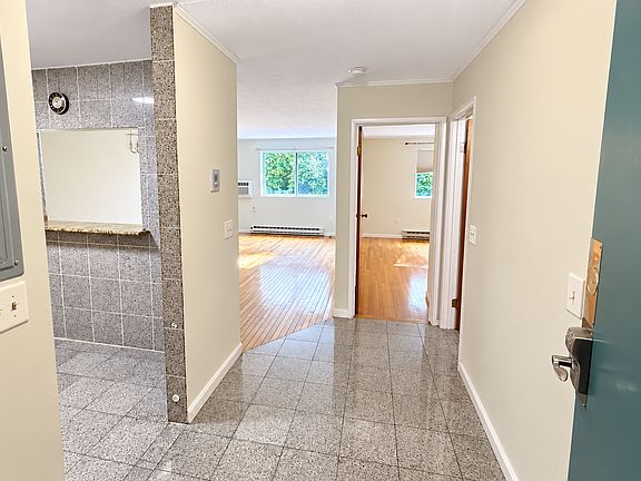 2nd image of 11 Weld St APT 31
