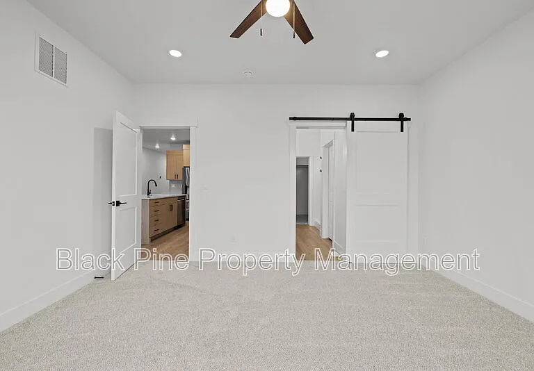 4642 N Maple Grove Rd — Photo 22