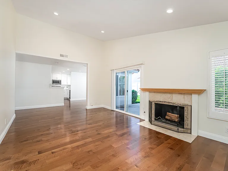 27725 Calle Valdes — Photo 14