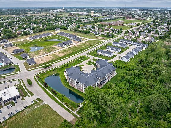 2nd image of 9001 Windsor Pkwy #313