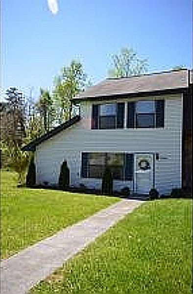 1st image of 1610 Herrin Dr