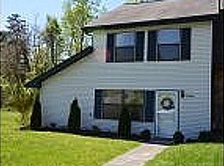 1610 Herrin Dr, Johnson City, TN 37604