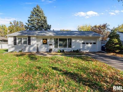 1219 16th St, Bettendorf, IA, 52722