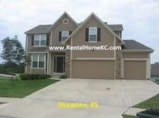 7346 Kenton Rd, Shawnee, KS 66227