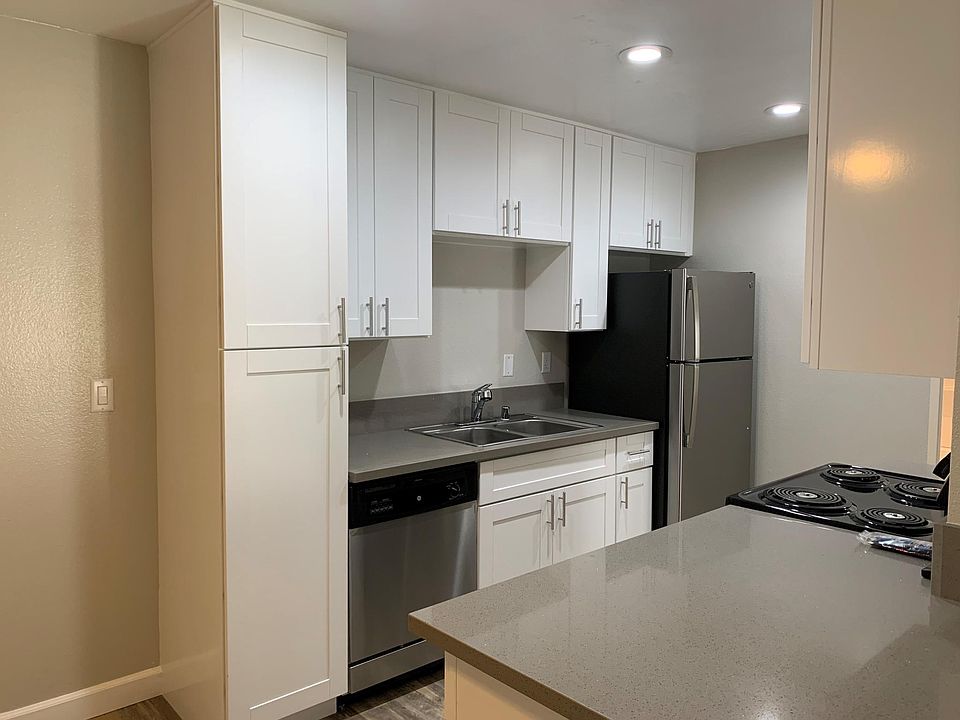 1st image of 3820 Pendiente Ct APT 202