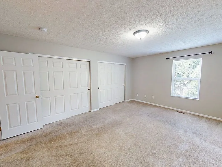 6752 Lagrange Dr — Photo 13