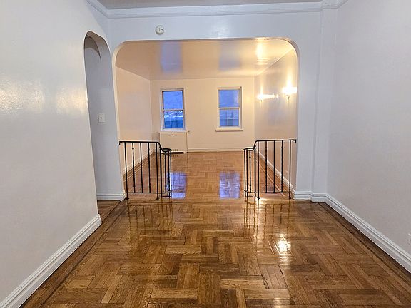 4th image of 711 Walton Ave APT 1A