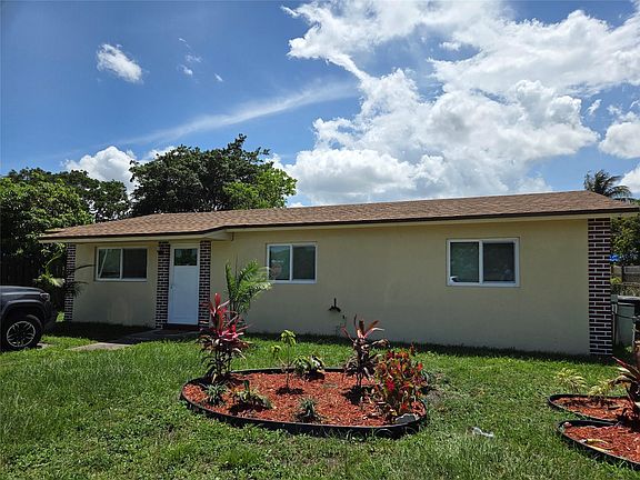 2nd image of 413 SW 71st Avenue