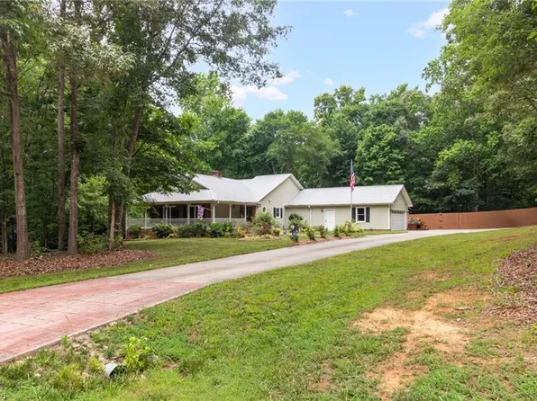 236 Kert Dr, Lexington, NC 27292