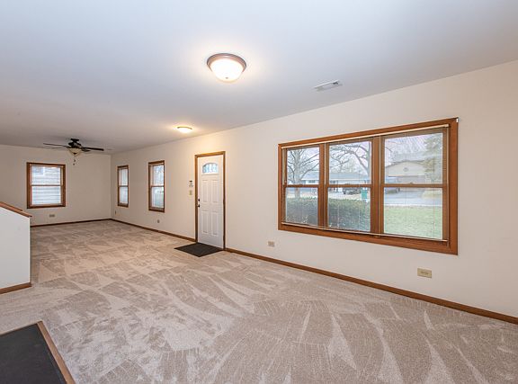 5th image of 18234 W Lindenwood Dr