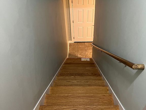 4th image of 46 Allen Dr APT 9