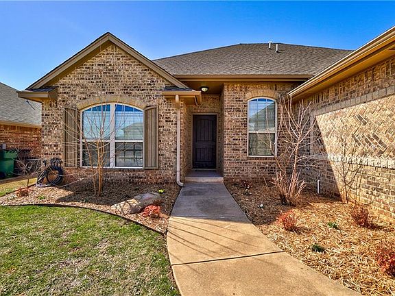 4th image of 19205 Garden Creek Ln