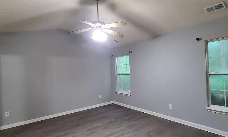 2853 Farmer Brown Ct — Photo 5