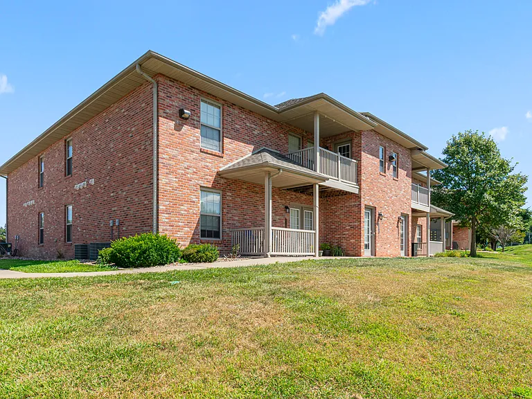 Prairie Vista Apartments — Photo 9