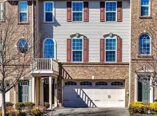 141 Mews Ln, Cranberry Township, PA 16066