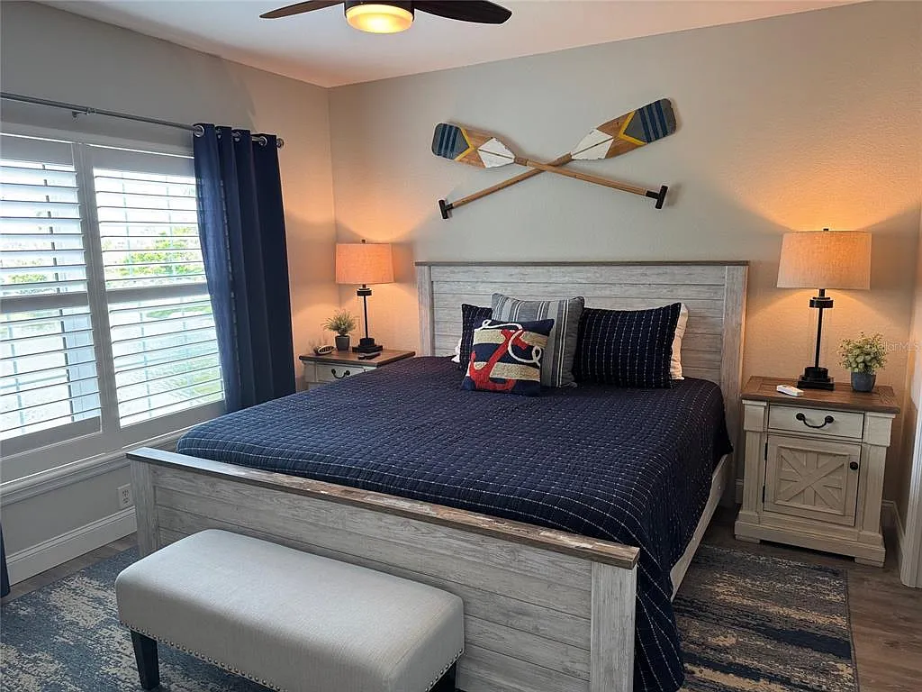 2 bed, 2.0 bath, 903 sqft, $2,100 — Photo 4
