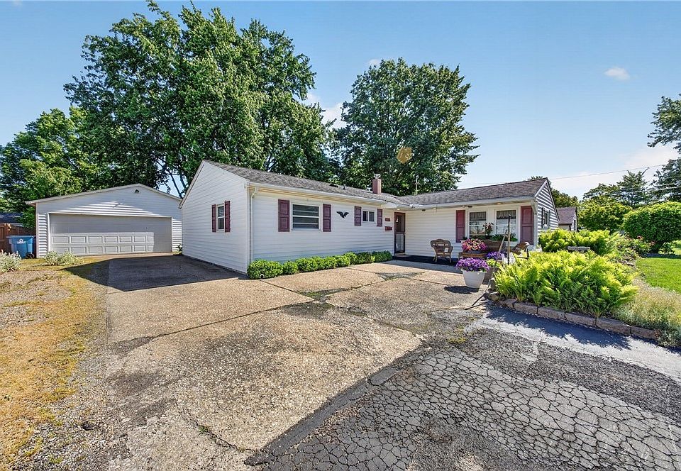 1st image of 33848 David Dr