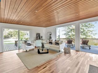 207 Rheem Blvd, Orinda, CA 94563