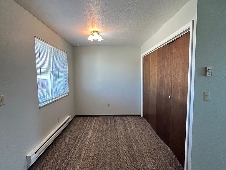 5105 Hawthorne — Photo 6