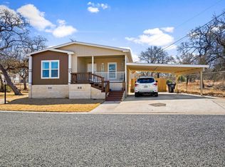 5 Comanche Spur, Kerrville, TX 78028