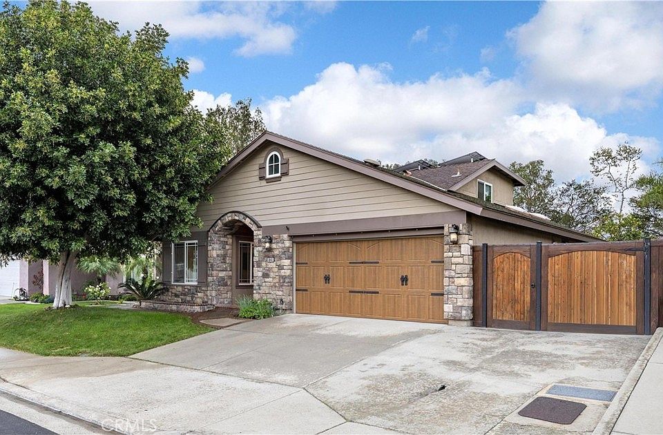 1st image of 5861 Amberdale Dr