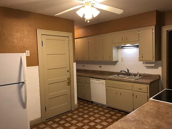 4th image of 2239 S 69th St #1