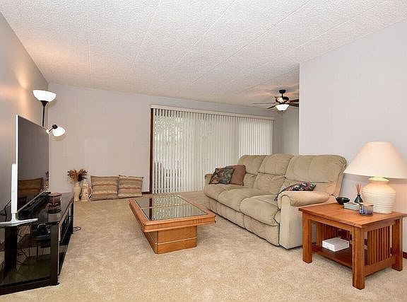 5th image of 15349 West Ave #1NW