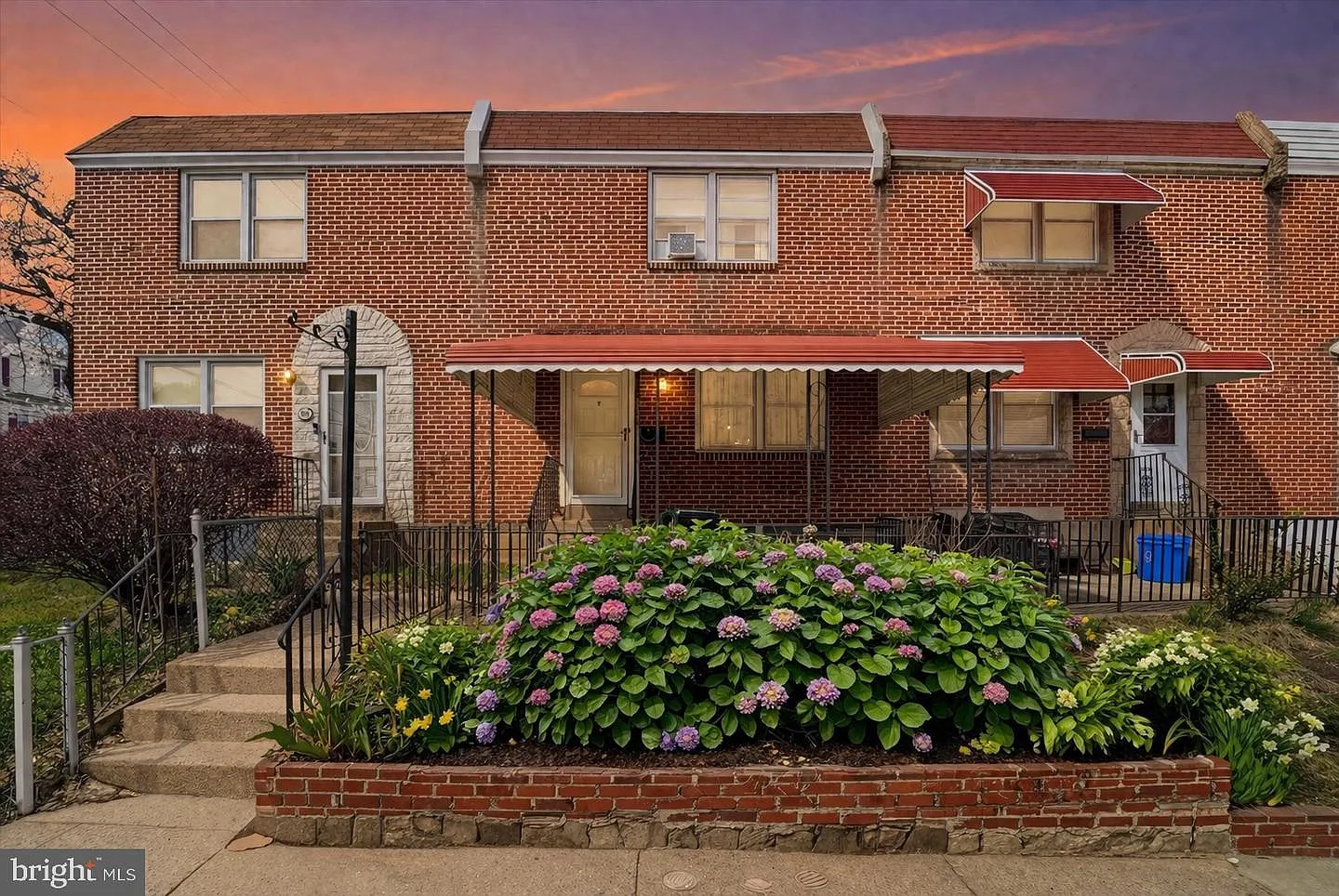 603 Green Ln photo 1