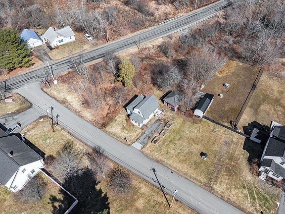 4th image of 36 Northern Avenue
