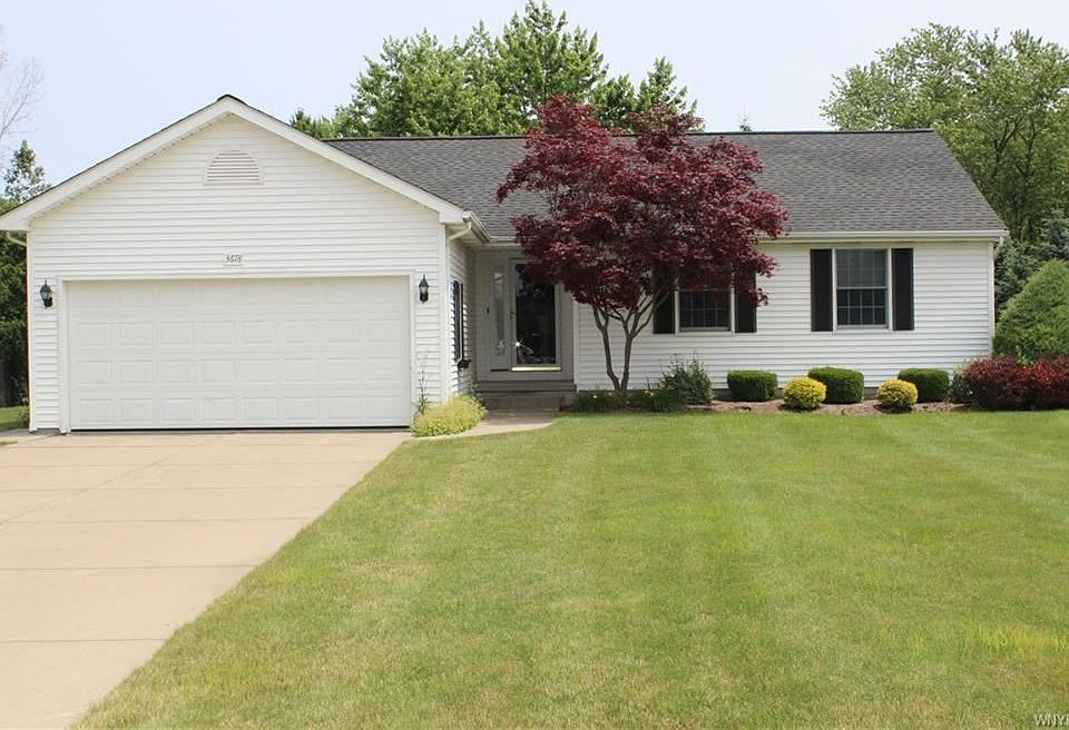 1st image of 3678 Julie Ct