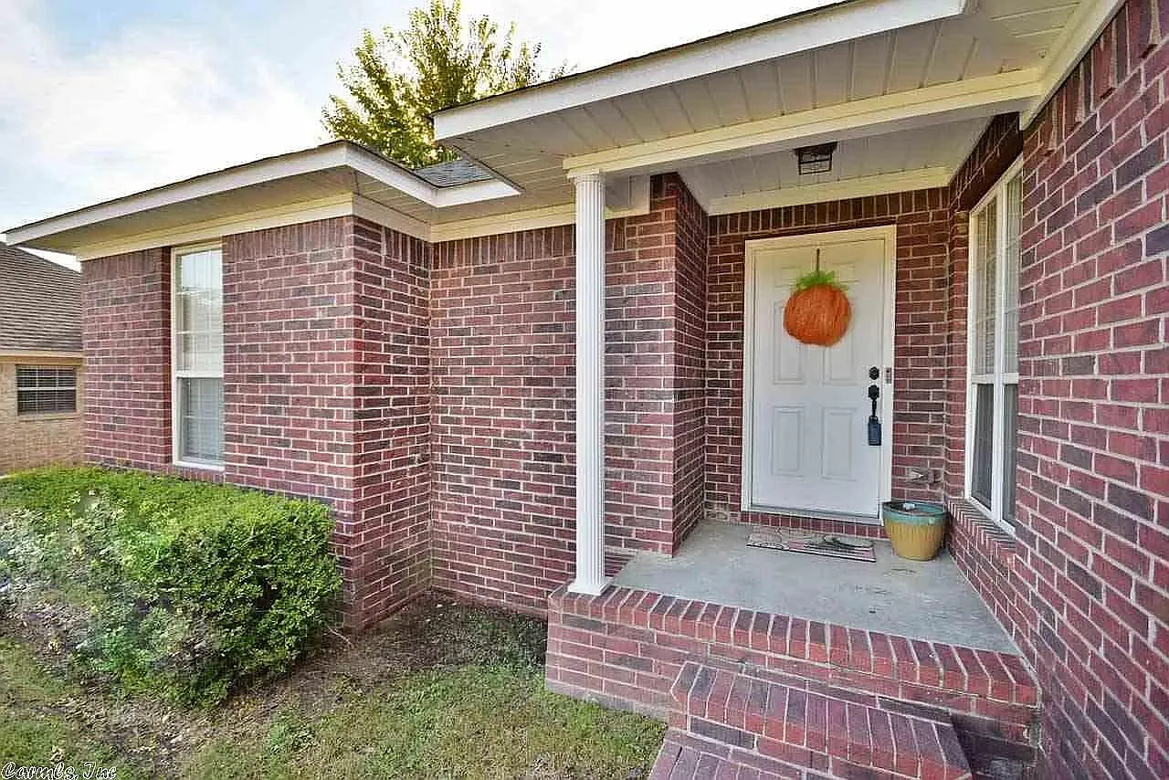 Helen St, Conway — Photo 2