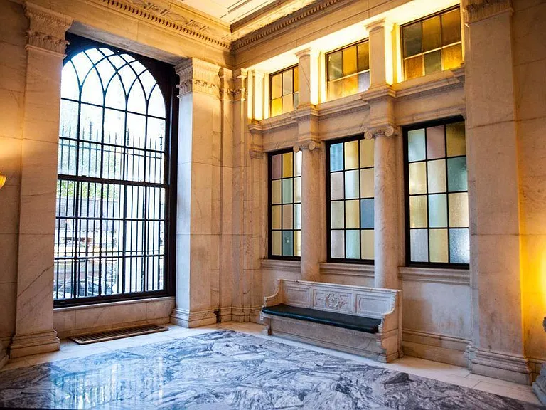 Lyndon at the Curtis — Photo 15
