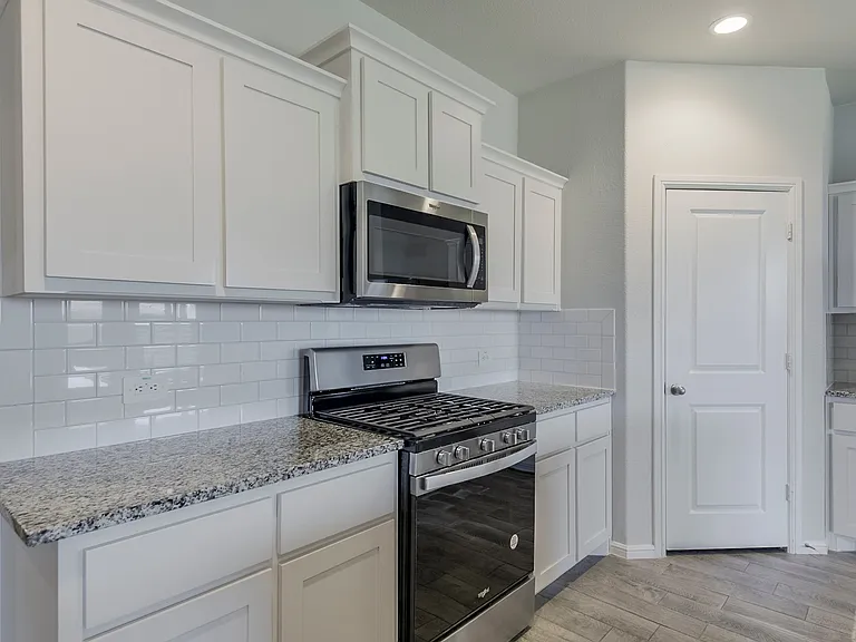 8620 High Hill Dr — Photo 8