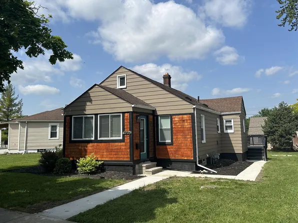 2984 Stanley St, Trenton, MI 48183