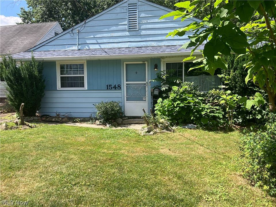 1st image of 1548 E 296th St