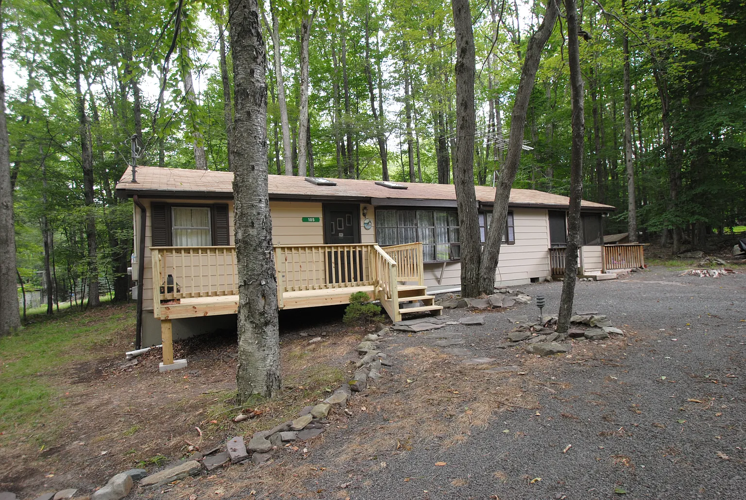 105 Hopi Ct photo 1