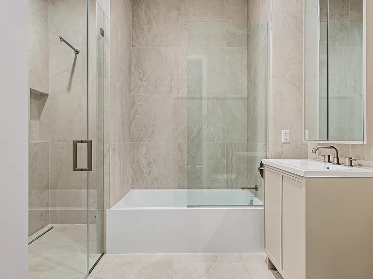 250 W 49th St #52701 — Photo 14