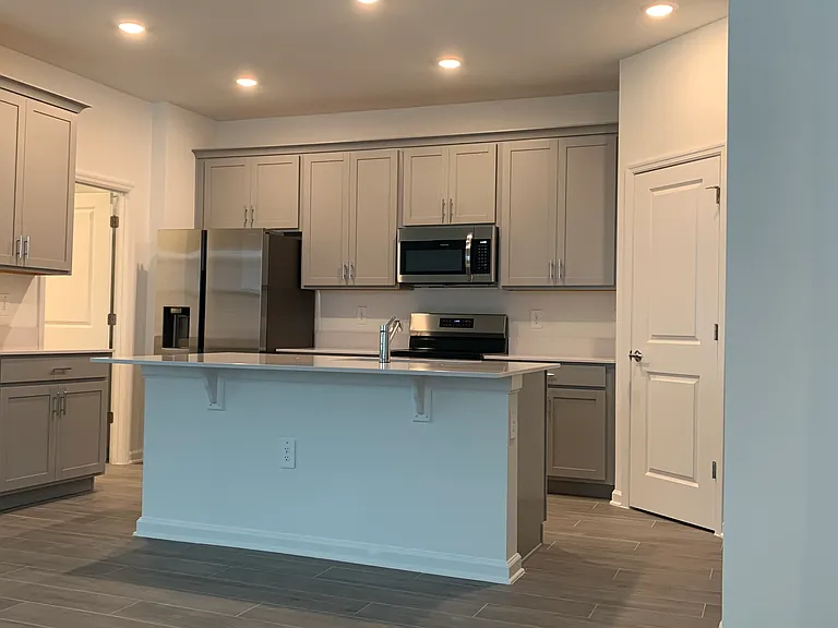 3013 Armstrong Ave — Photo 19
