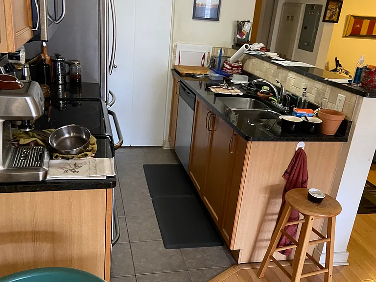KITCHEN FULL
