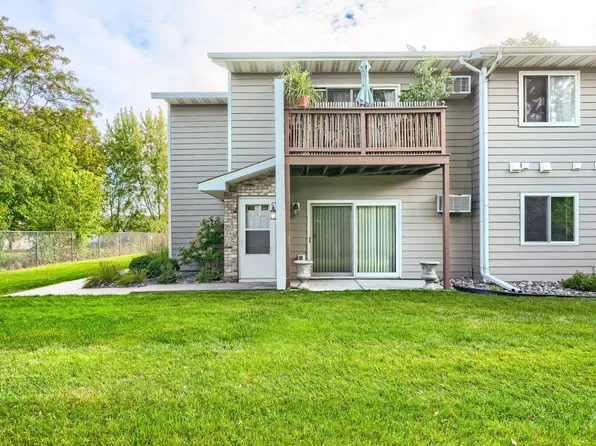 4515 Cinnamon Ridge Trl #A, Eagan, MN 55122