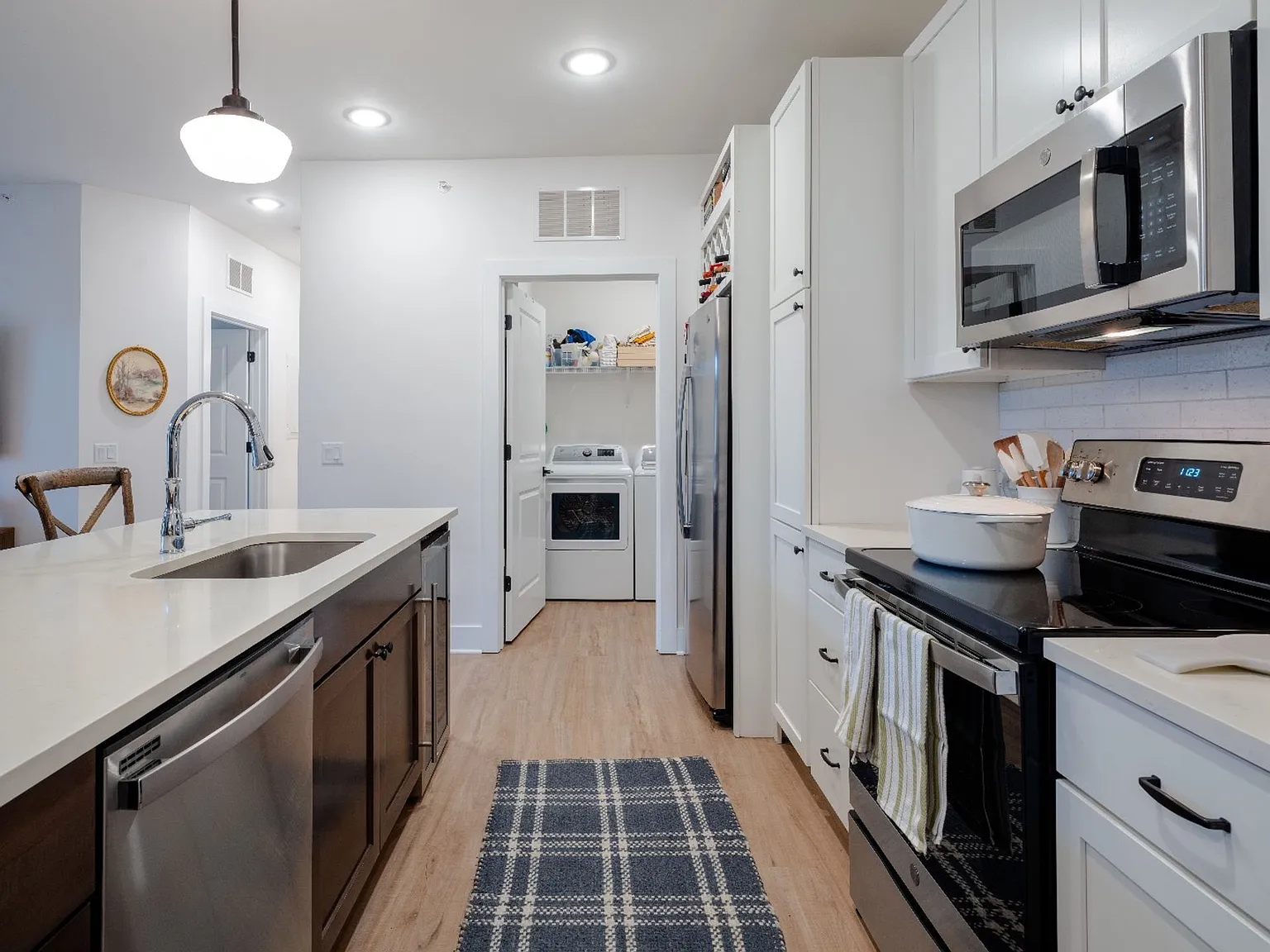 Mowbray Manor by Dial Residential — Photo 1