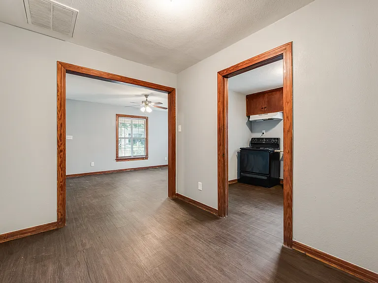 6617 Greenlee St — Photo 18