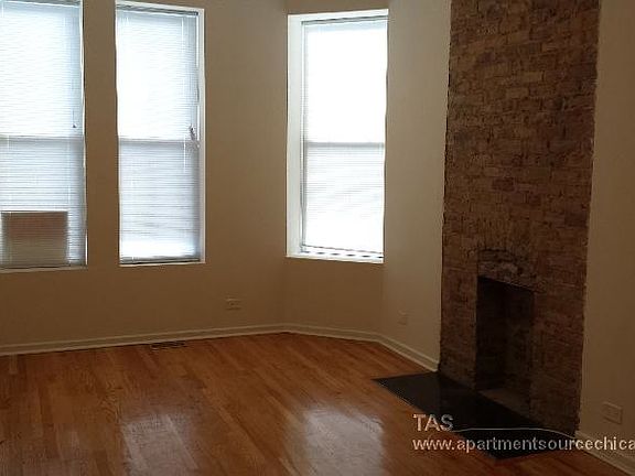 2nd image of 1504 N Rockwell St #Garden
