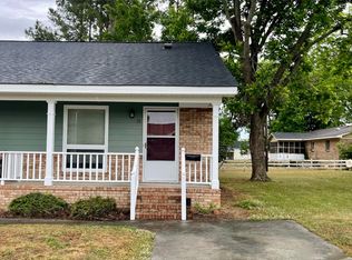 35 W Washington St, Coats, NC 27521